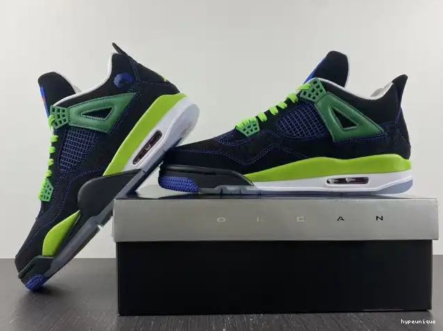 HYPE 308497-015 Doernbecher Retro 4 Air Jordan 0427